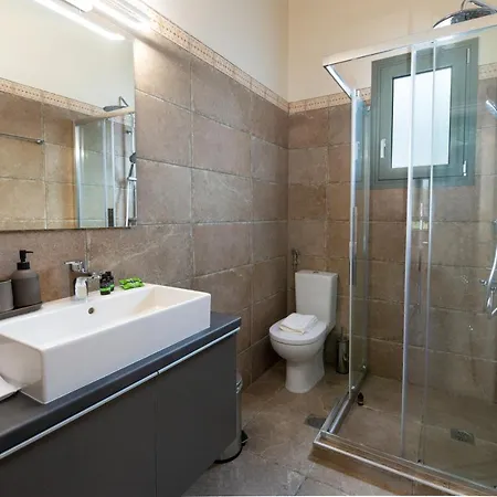 Ares 빌라 Mpogdanatika